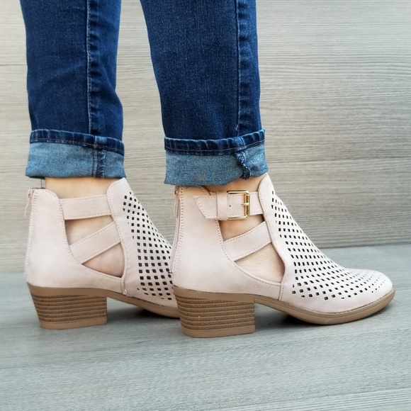 Rose Pink Spring Open Perforated Ankle Booties - Picture 3 of 8
